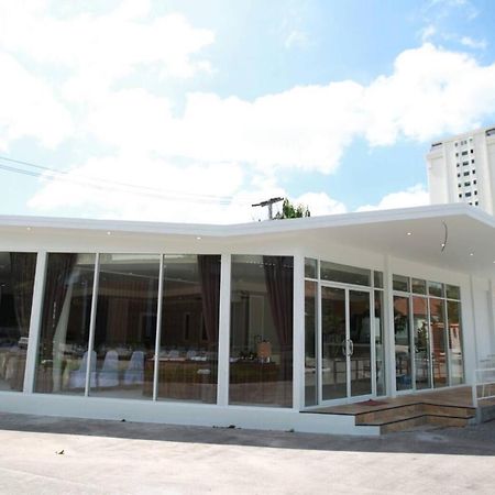 Nice Resort Pattaya Εξωτερικό φωτογραφία